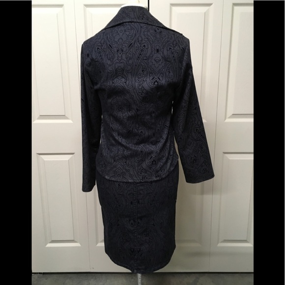 Embossed denim suit worn once or twice. - Picture 2 of 6